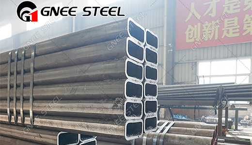 A customer in the UAE ordered 200 tons of S275JR hollow tubes